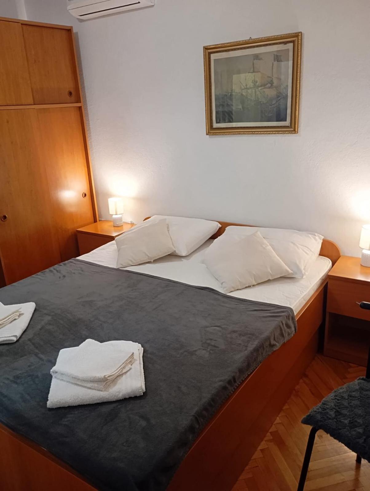 Rooms Helena 克尔克 外观 照片