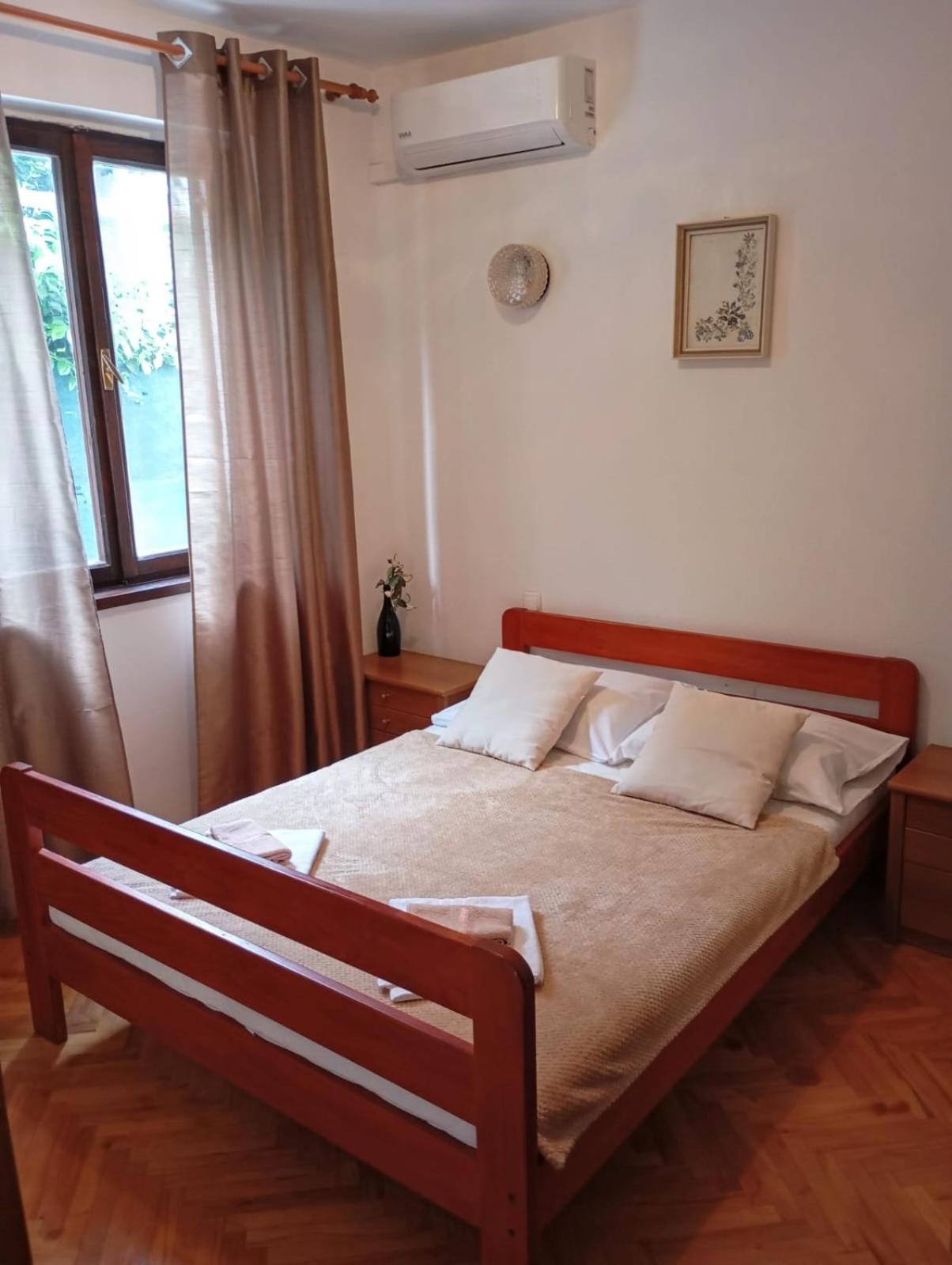 Rooms Helena 克尔克 外观 照片