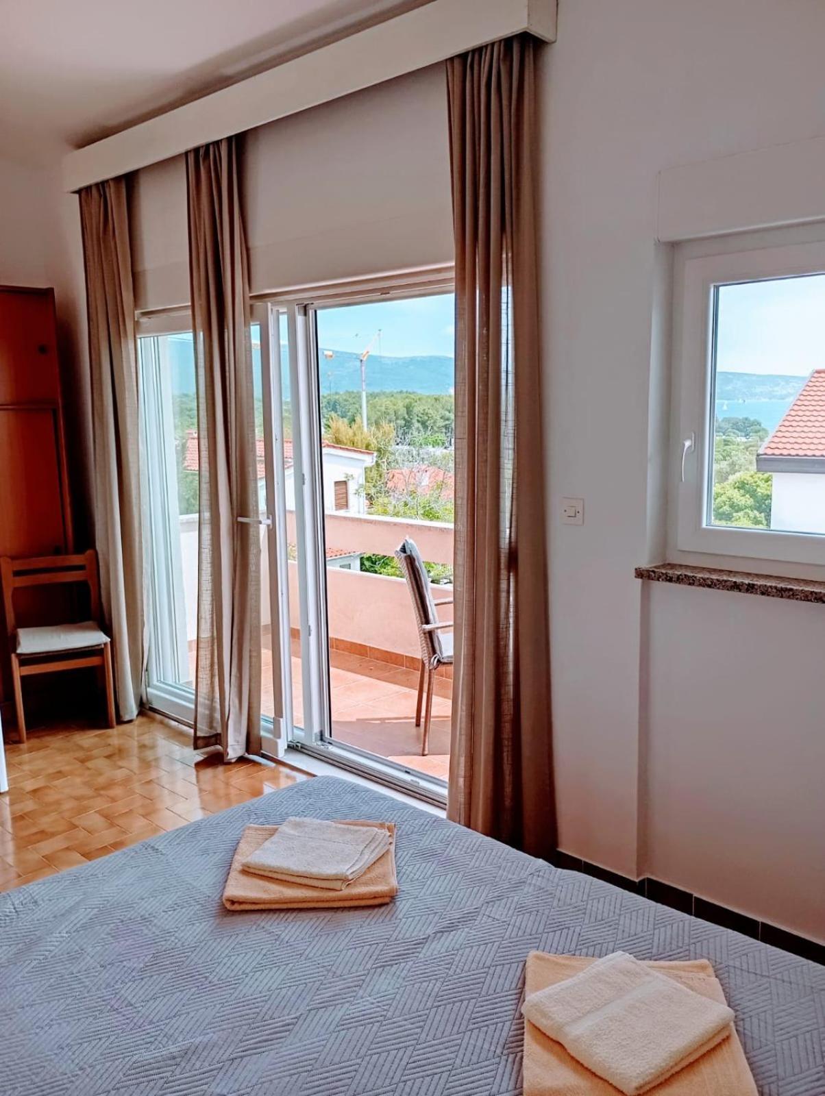 Rooms Helena 克尔克 外观 照片